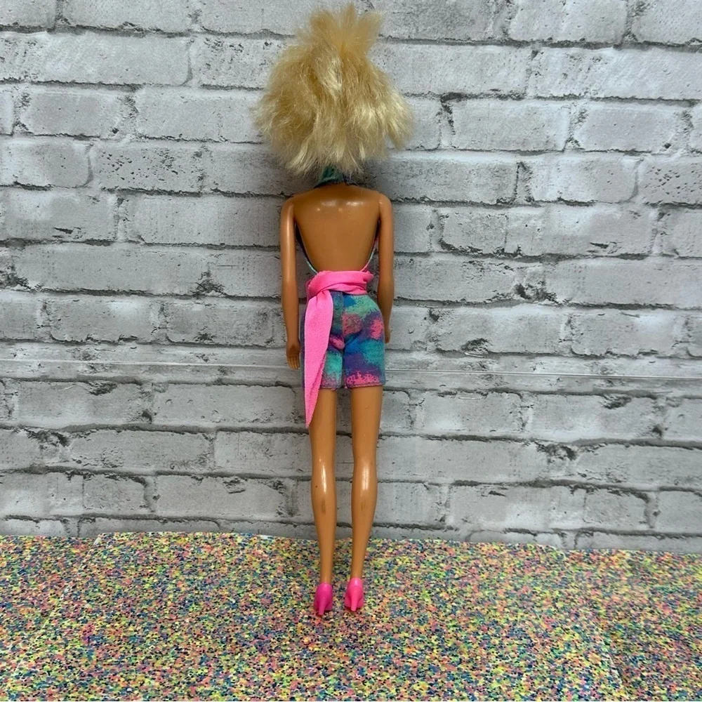 Barbie FASHION PLAY Doll 1991 Vintage Outfit Belt Shoes Blonde Hair Blue Eyes